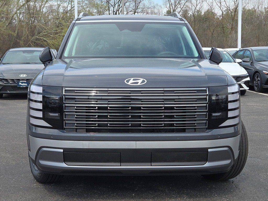New 2026 Gray Hyundai SEL 7P image 4