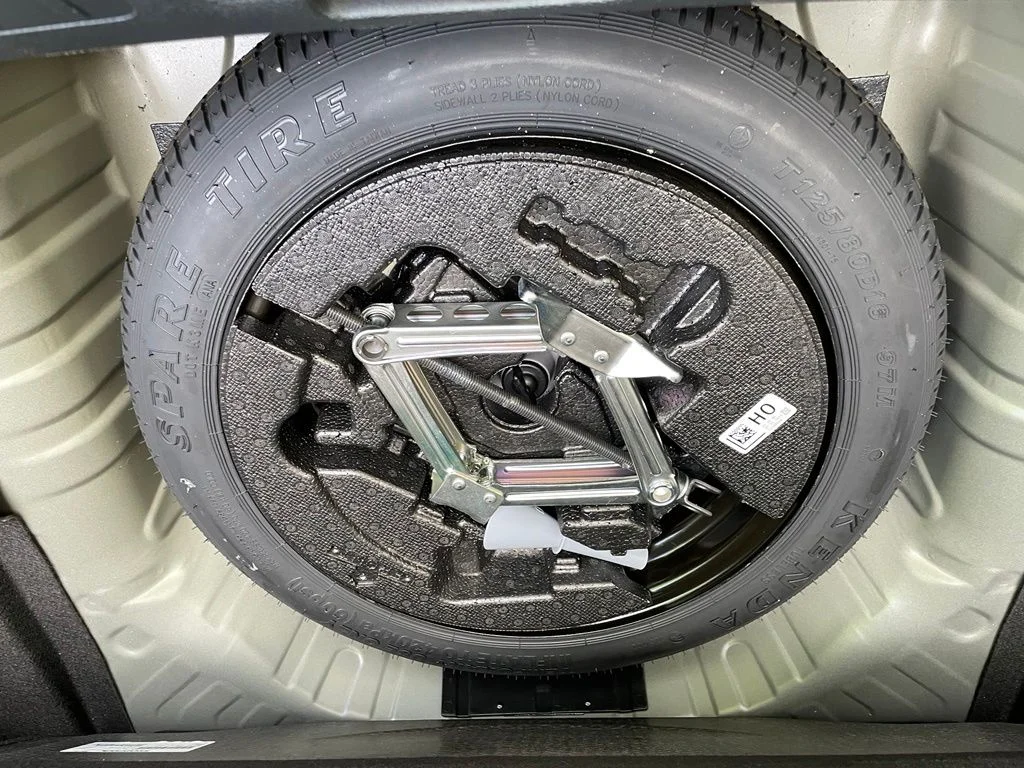 Used 2023 Gray Honda LX image 9