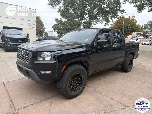 2022 Nissan Frontier SV