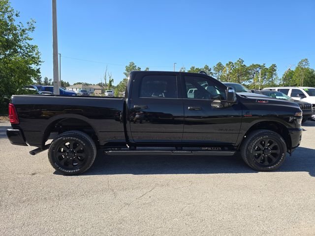 New 2026 Diamond Black Crystal Pearl-Coat Exterior Paint RAM Big Horn image 3