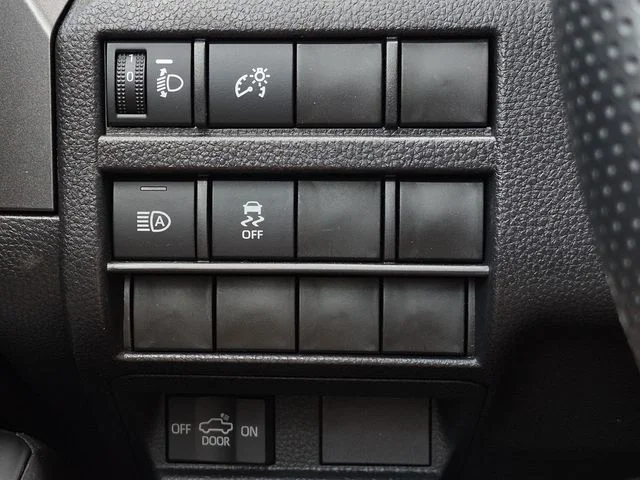 2026 Toyota Tacoma SR5 - Photo 28