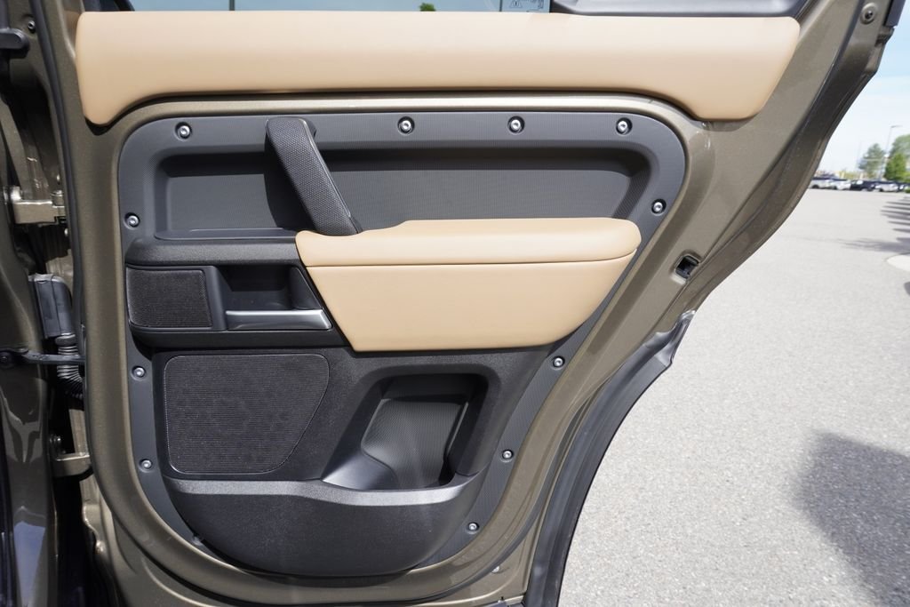 New 2026 Gondwana Stone Land Rover X image 25