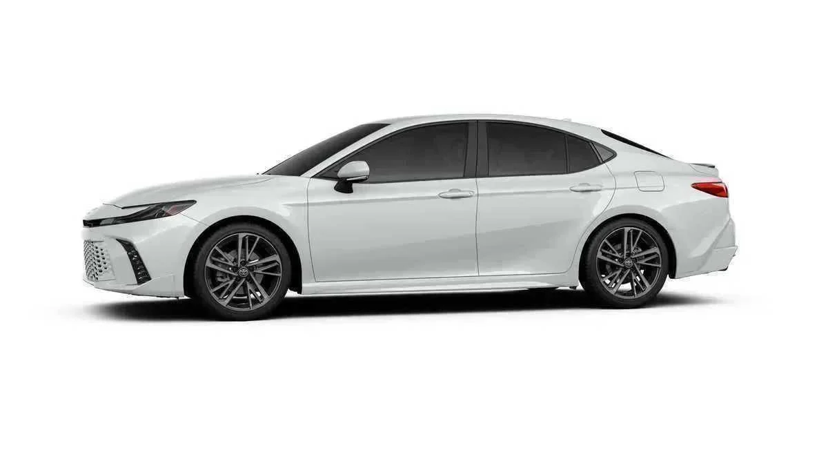 New 2026 Wind Chill Pearl <sup>1</sup> Toyota  XSE image 23