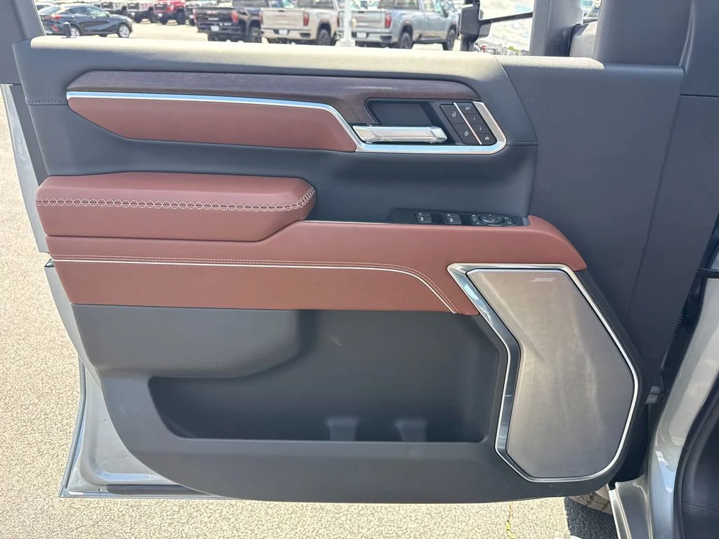 2026 GMC Sierra 2500HD Denali Ultimate - Photo 16