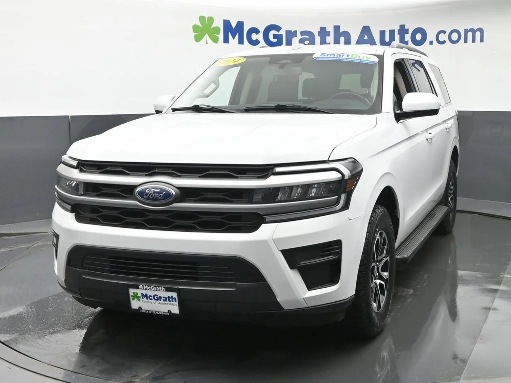 Used 2024 White Ford XLT image 26