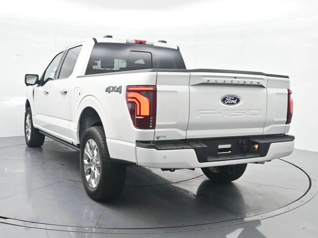 New 2026 Star White Metallic Tri-Coat Ford Platinum® image 9