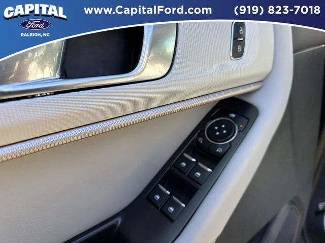 Used 2025 Gray Ford Active image 21