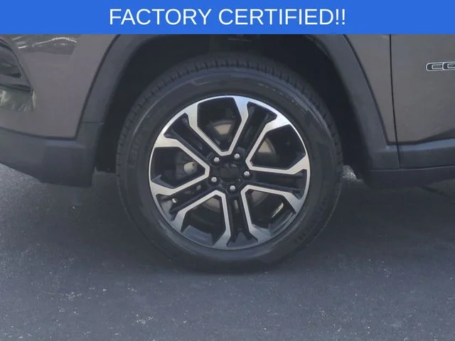 Used 2022 Gray Jeep Limited image 10