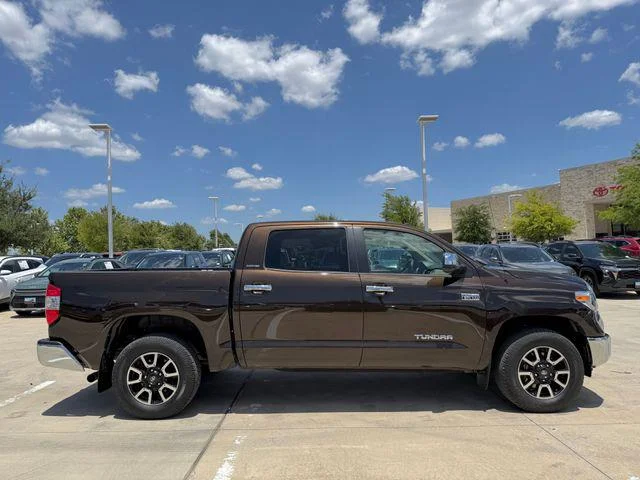 Certified Used 2018 SMOKED MESQUITE Toyota Limited image 5