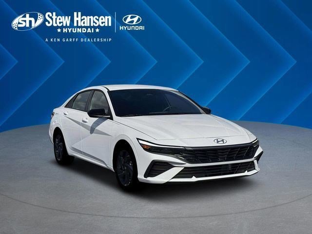 New 2026 Serenity White Hyundai SEL Sport image 12