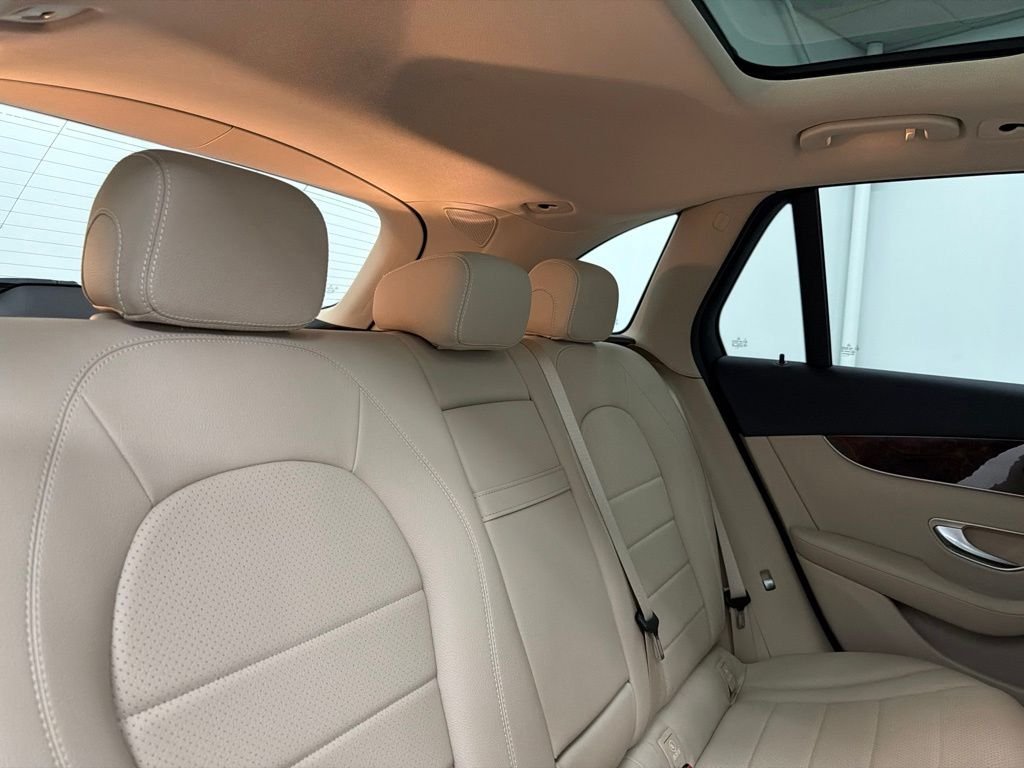 Used 2018 Gray Mercedes-Benz GLC 300 image 26