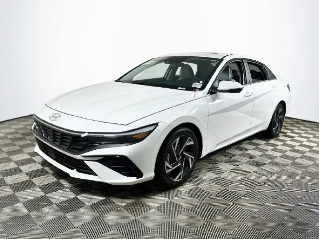 New 2026 Hyundai ELANTRA Limited