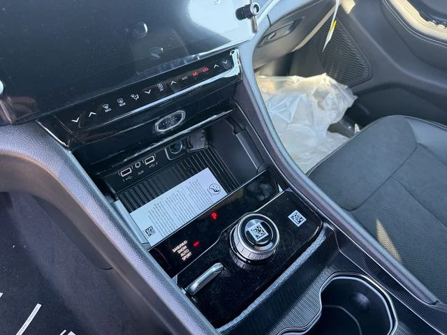 New 2026 Black Jeep Altitude image 22