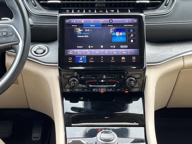 Used 2021 White Jeep Limited image 15