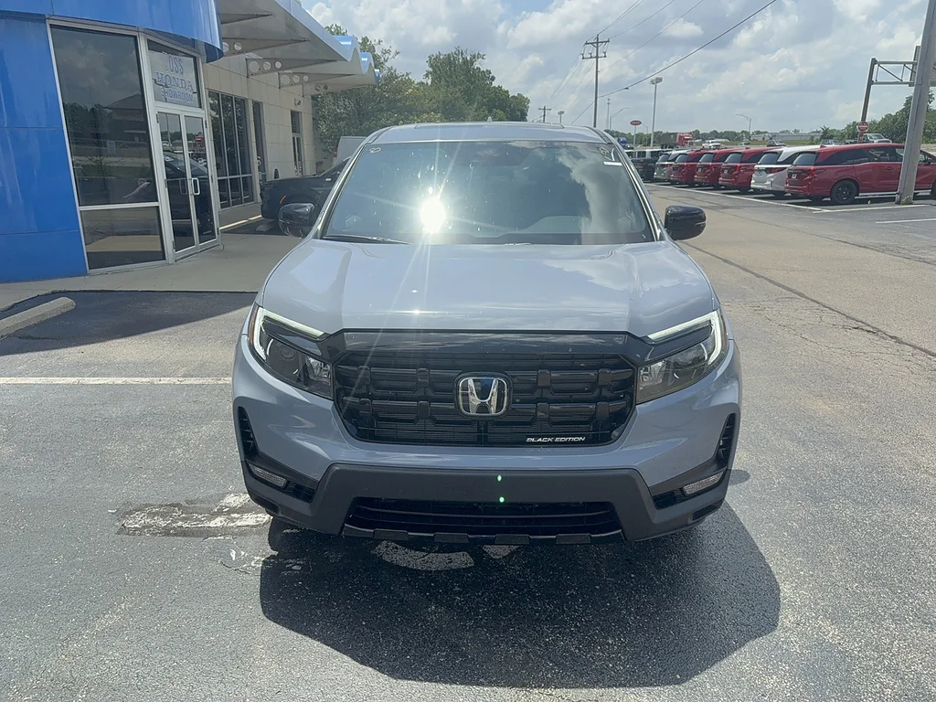 New 2026 Sonic Gray Pearl Honda Black Edition image 2