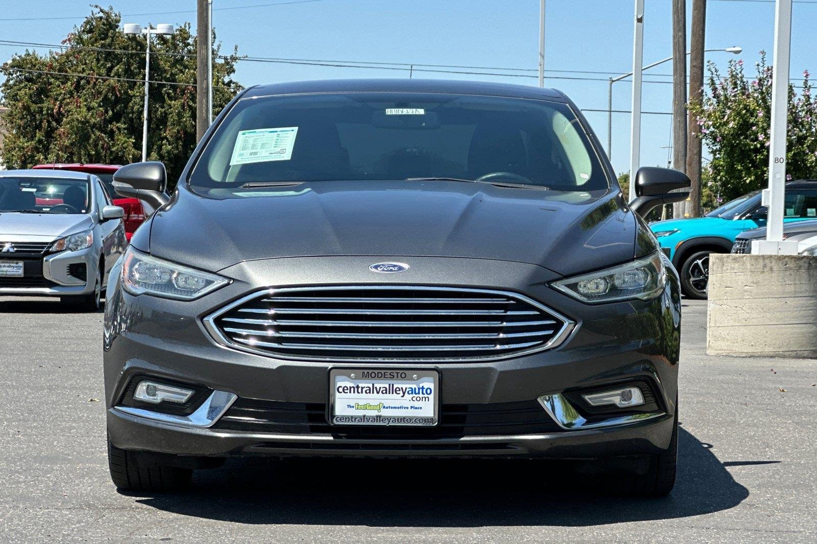 Used 2017 Magnetic Ford SE image 9
