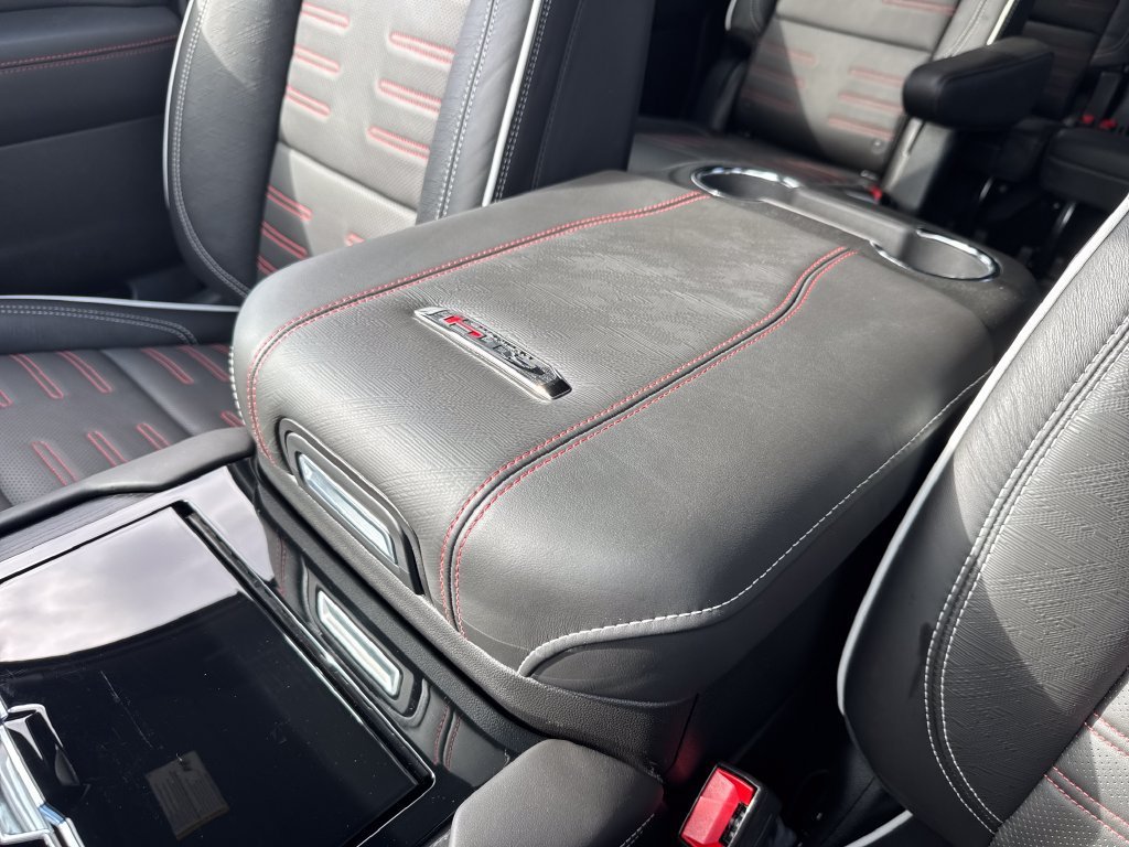 2026 GMC Yukon XL AT4 Ultimate - Photo 48