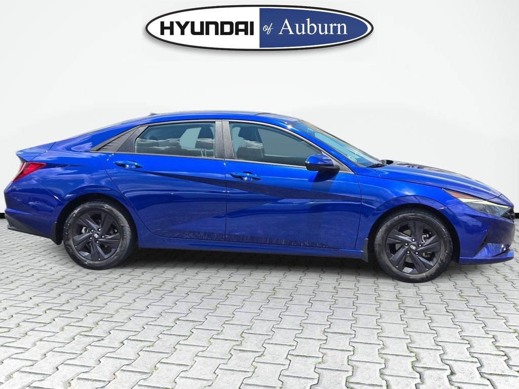Used 2022 Blue Hyundai SEL image 4
