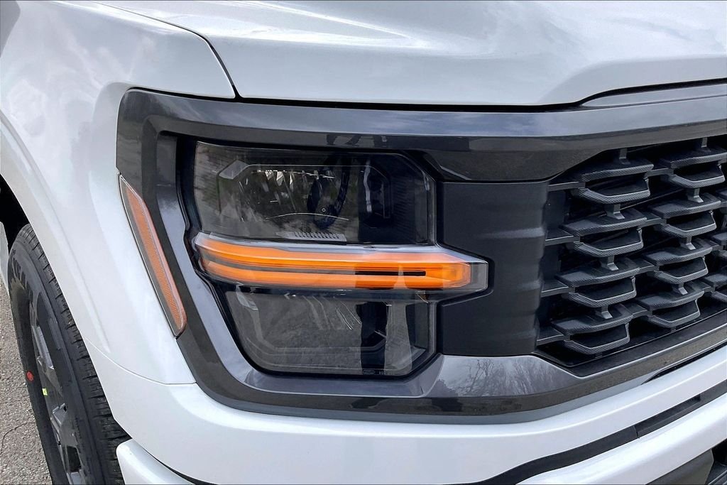 New 2026 Ford F-150 STX 4D SuperCrew