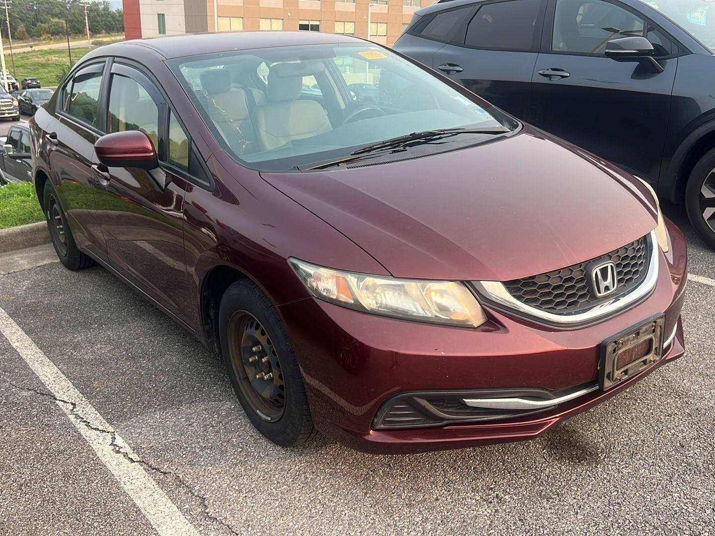 Used 2015  Honda LX image 5