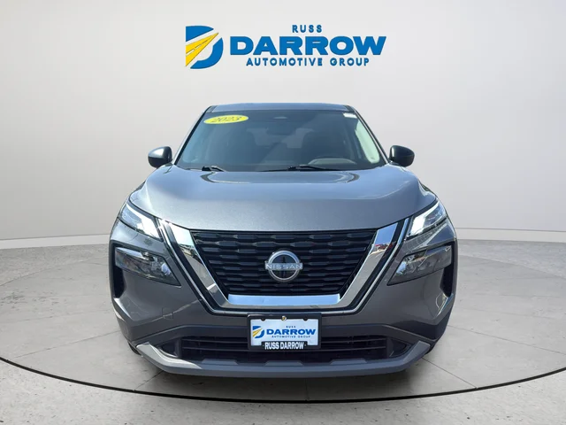 Used 2023 Gray Nissan S image 8
