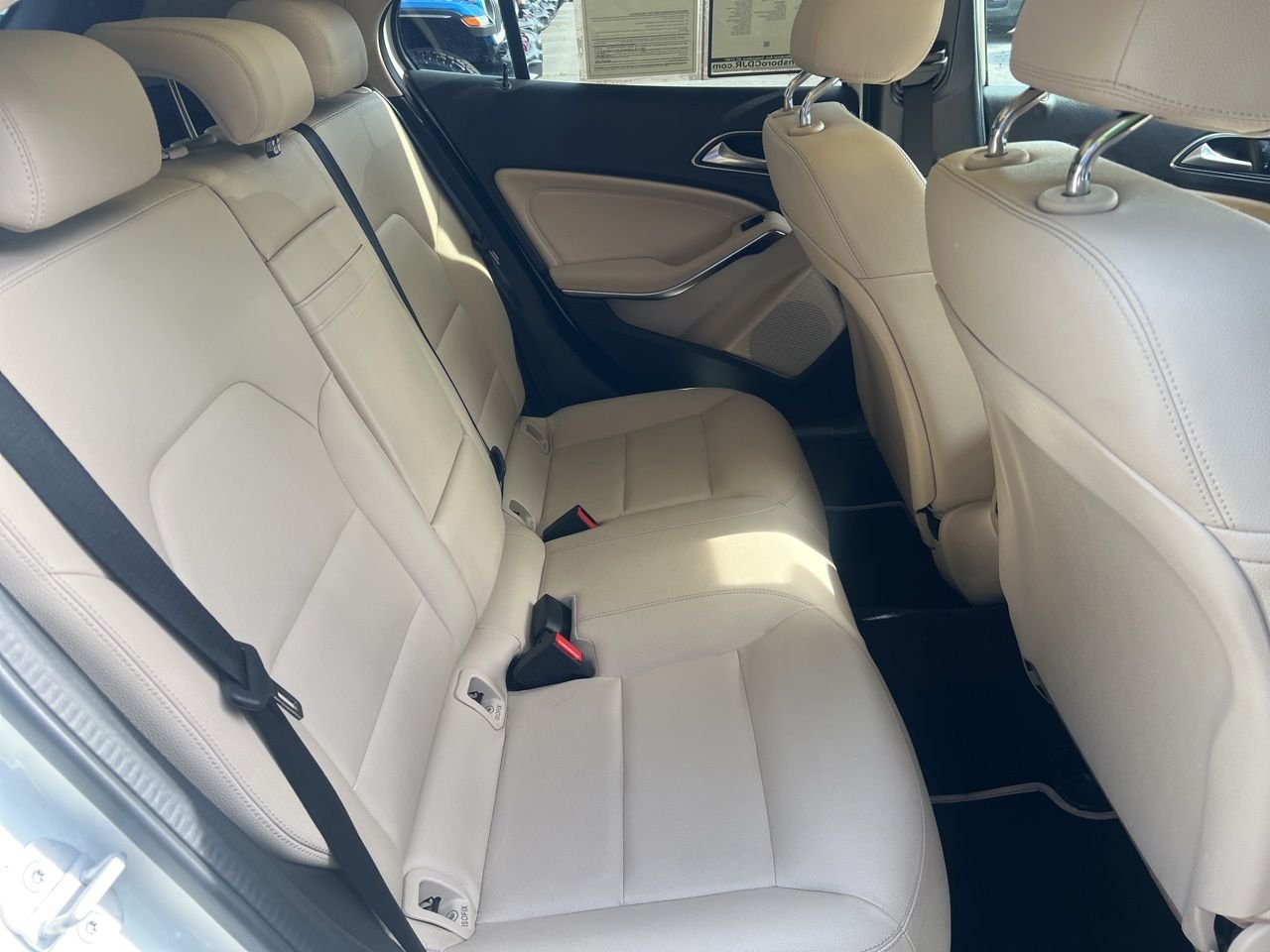 Used 2018  Mercedes-Benz GLA 250 image 22