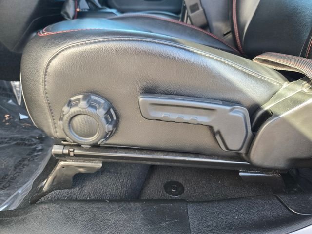 Used 2020 Silver Jeep Unlimited Rubicon image 12