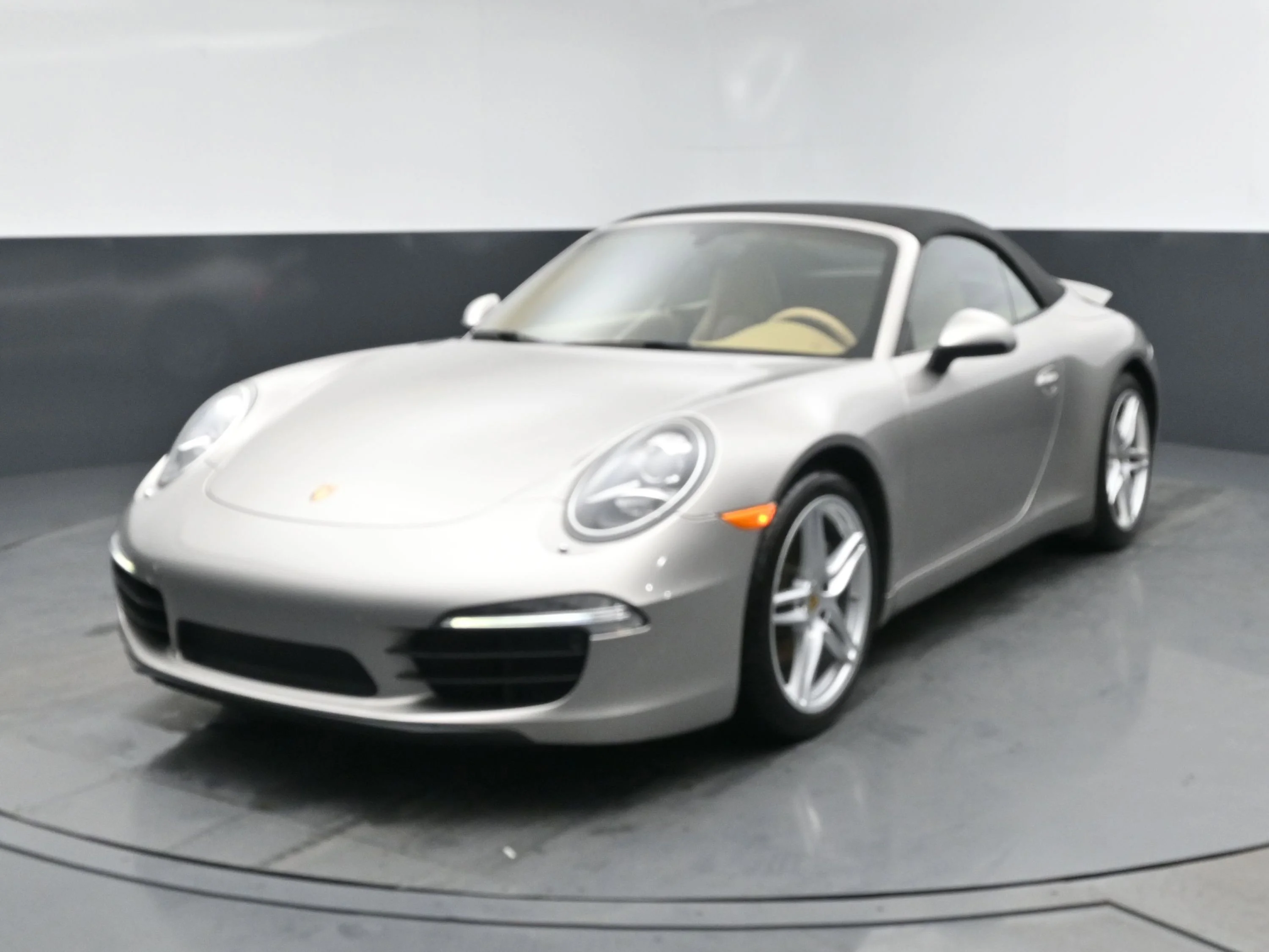 2012 Porsche 911 Carrera 4 Cabriolet's photo