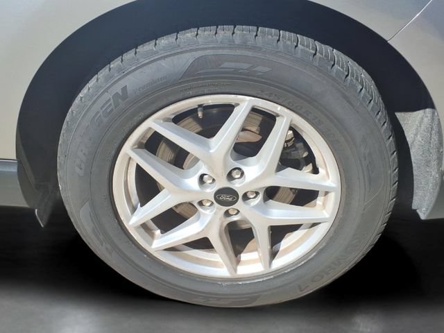 Used 2024  Ford SEL image 26