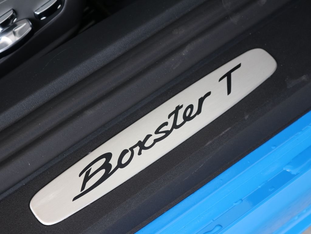 2022 Porsche 718 T - Photo 24