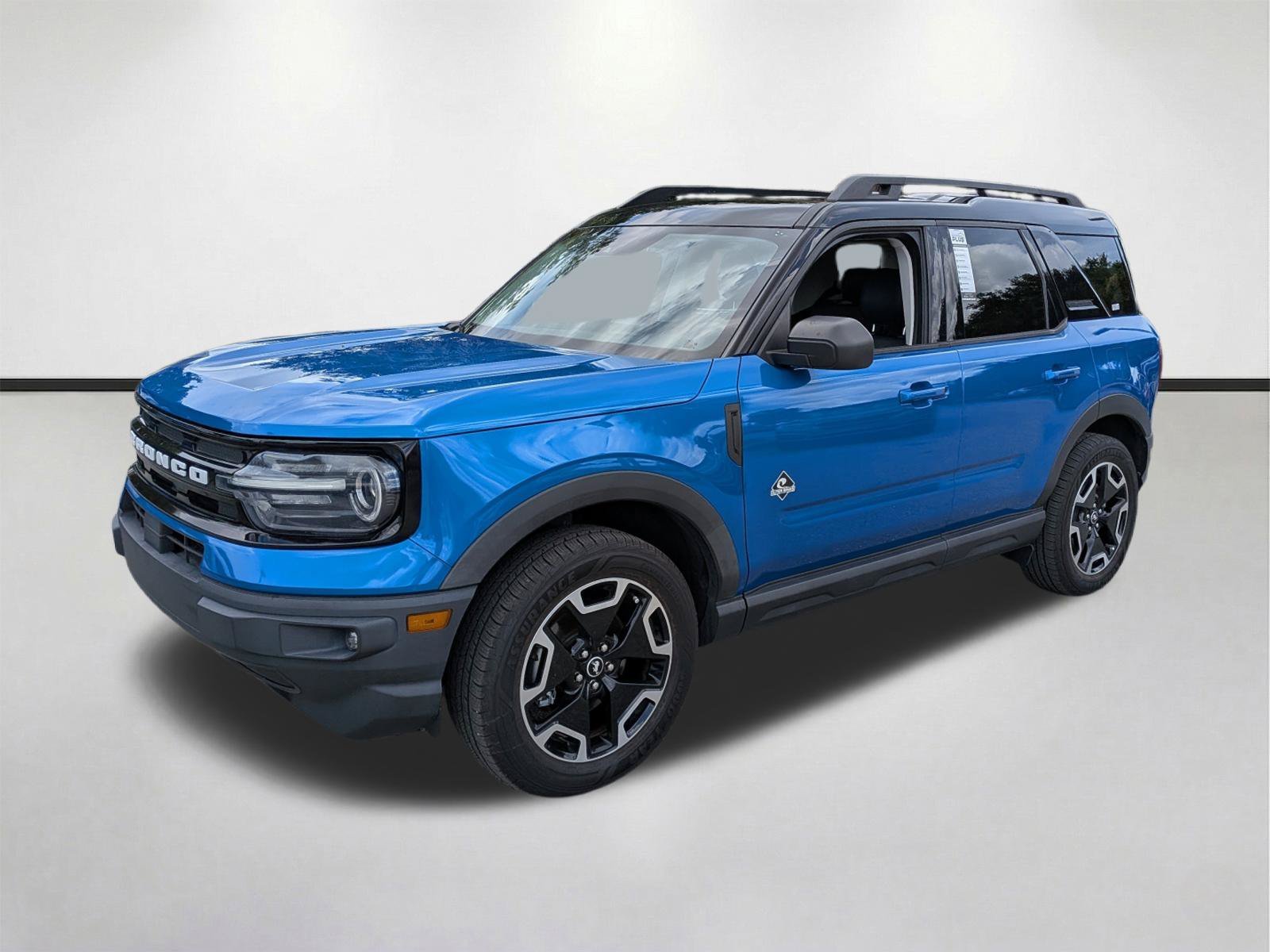 Used 2022 Velocity Blue Metallic Ford Outer Banks image 8