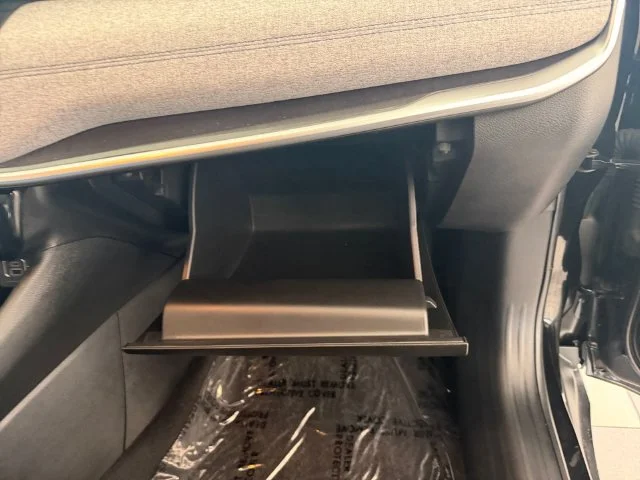 Certified Used 2023 Black Jeep Latitude image 31