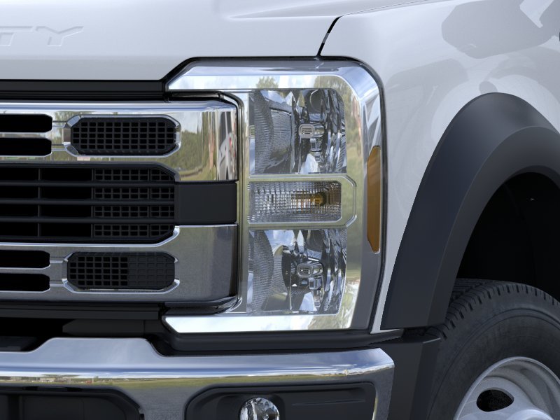 New 2026 Oxford White Ford  image 45