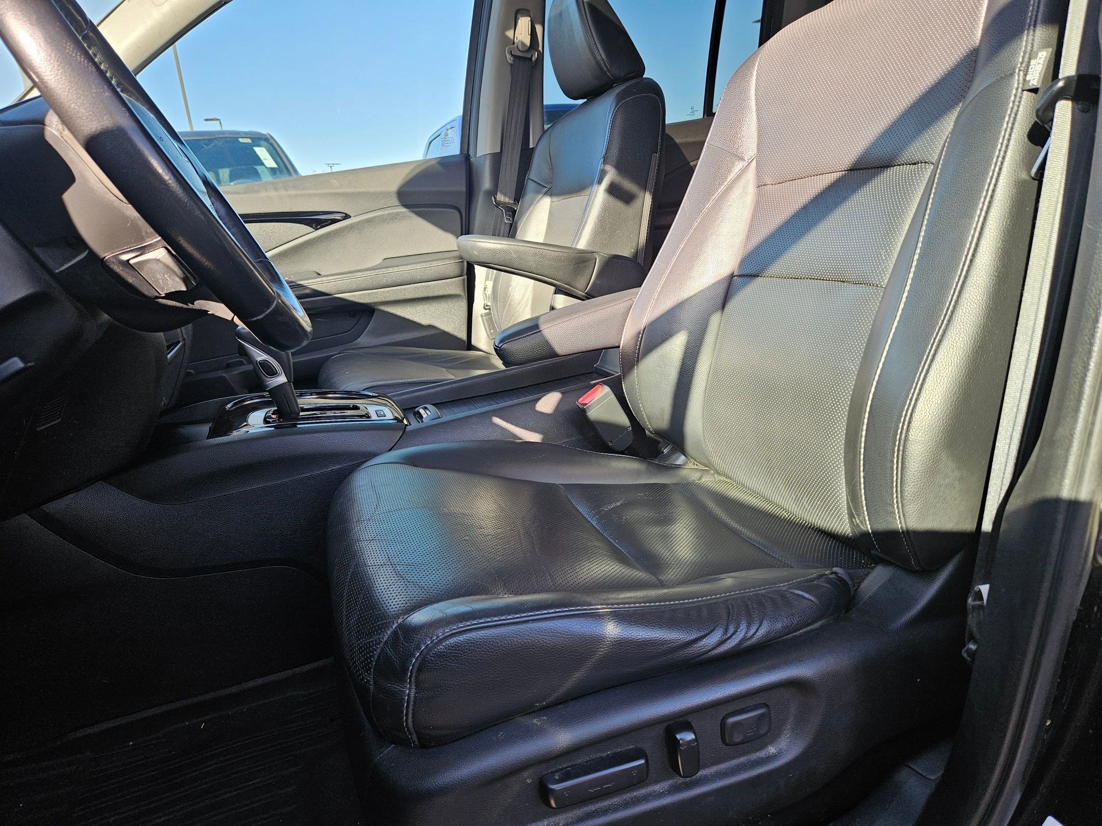 Used 2017 Gray Honda RTL-E image 15