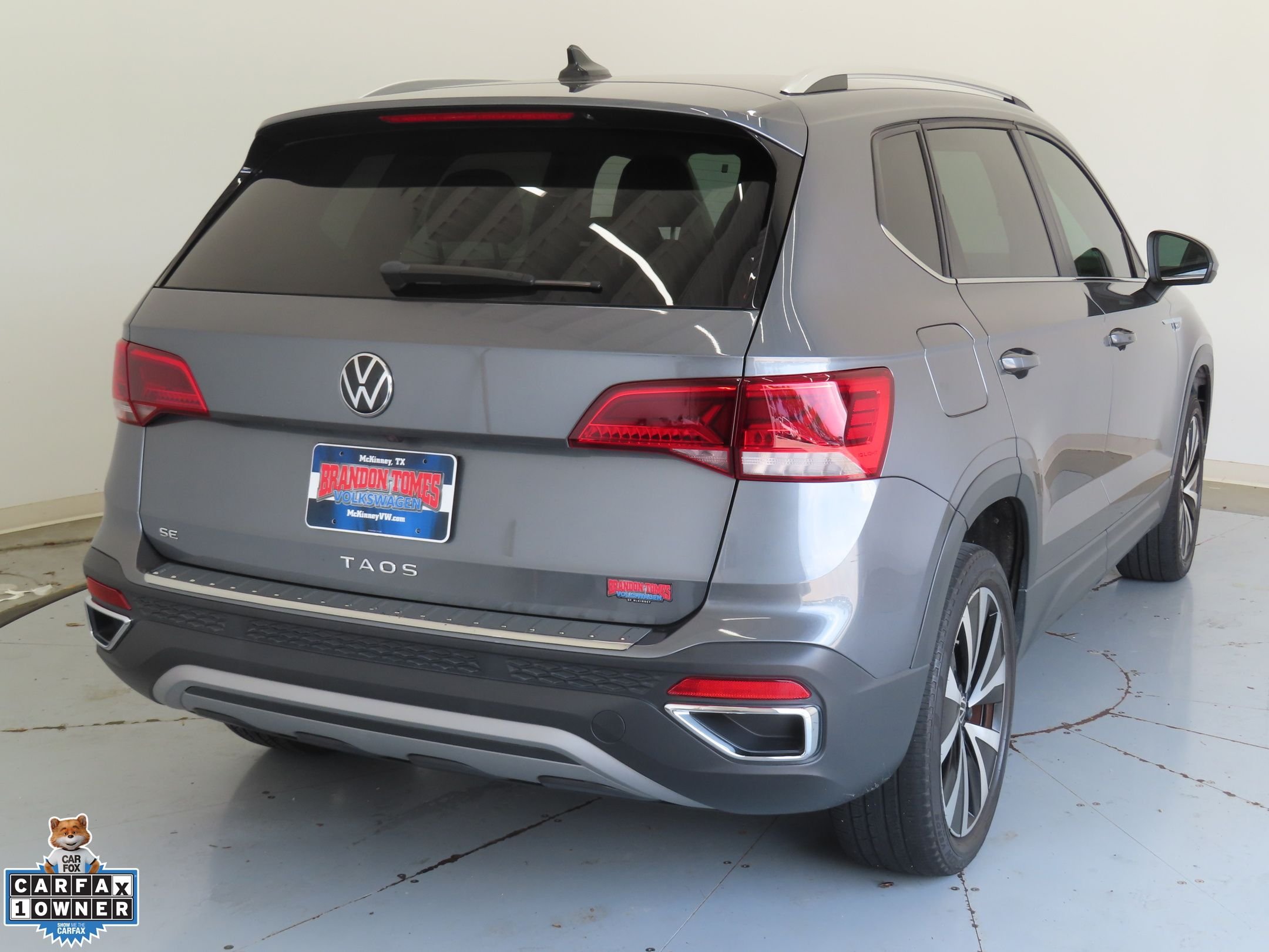 Certified Used 2023 Gray Volkswagen 1.5T SE image 3