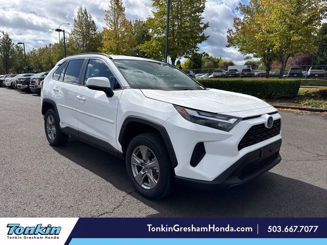 2024 Toyota RAV4 Hybrid LE
