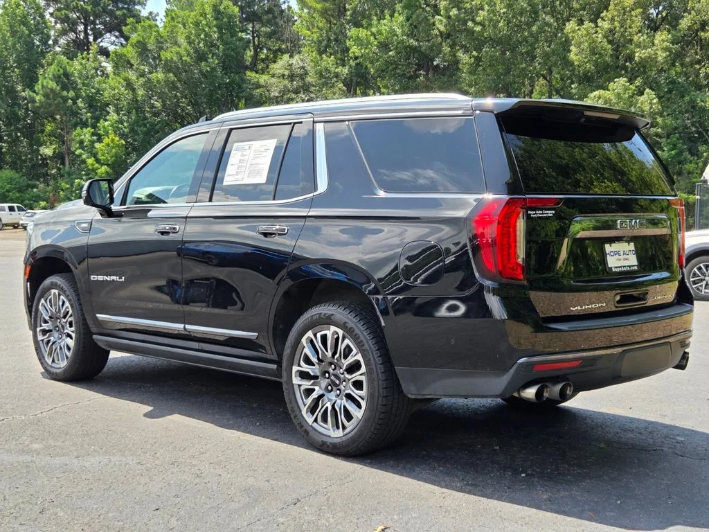 Used 2023 Black GMC Denali Ultimate image 3