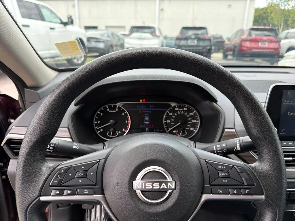 2024 Nissan Altima SV - Photo 19