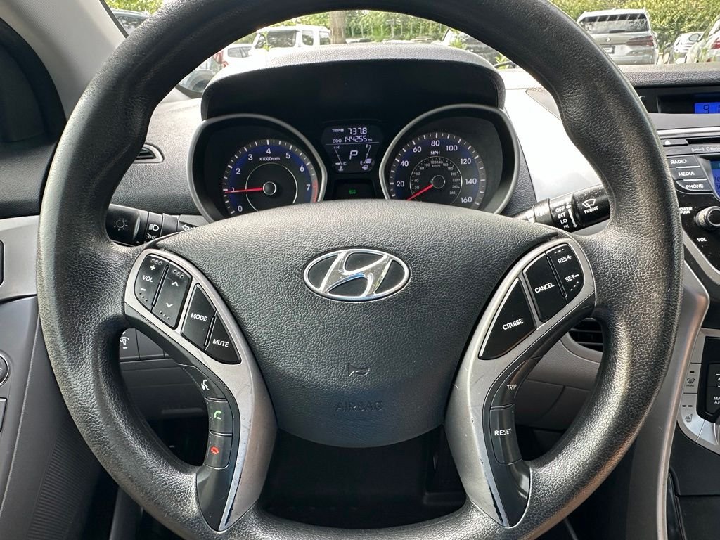 Used 2013 Blue Hyundai GLS image 28