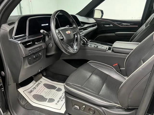 2023 Cadillac Escalade Sport - Photo 20