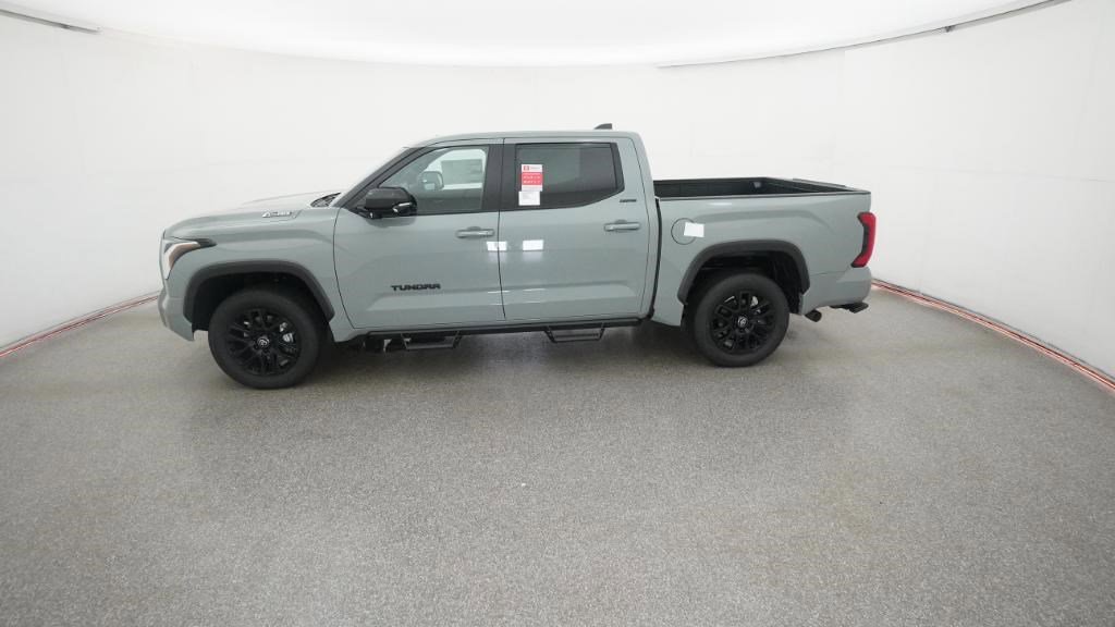 2026 Toyota Tundra Limited - Photo 9