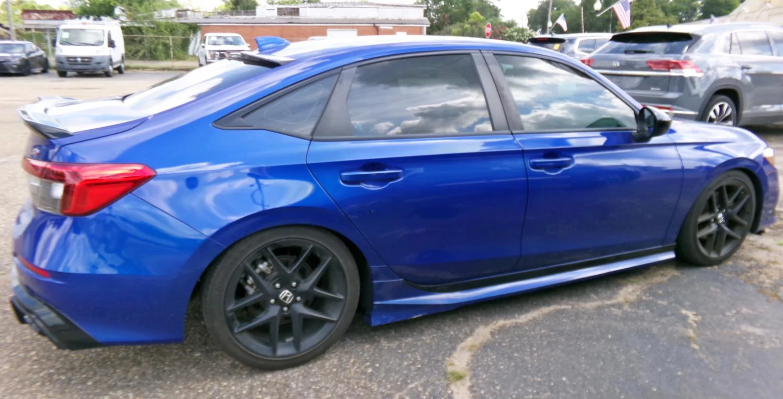Used 2024 Aegean Blue Metallic Honda  image 4