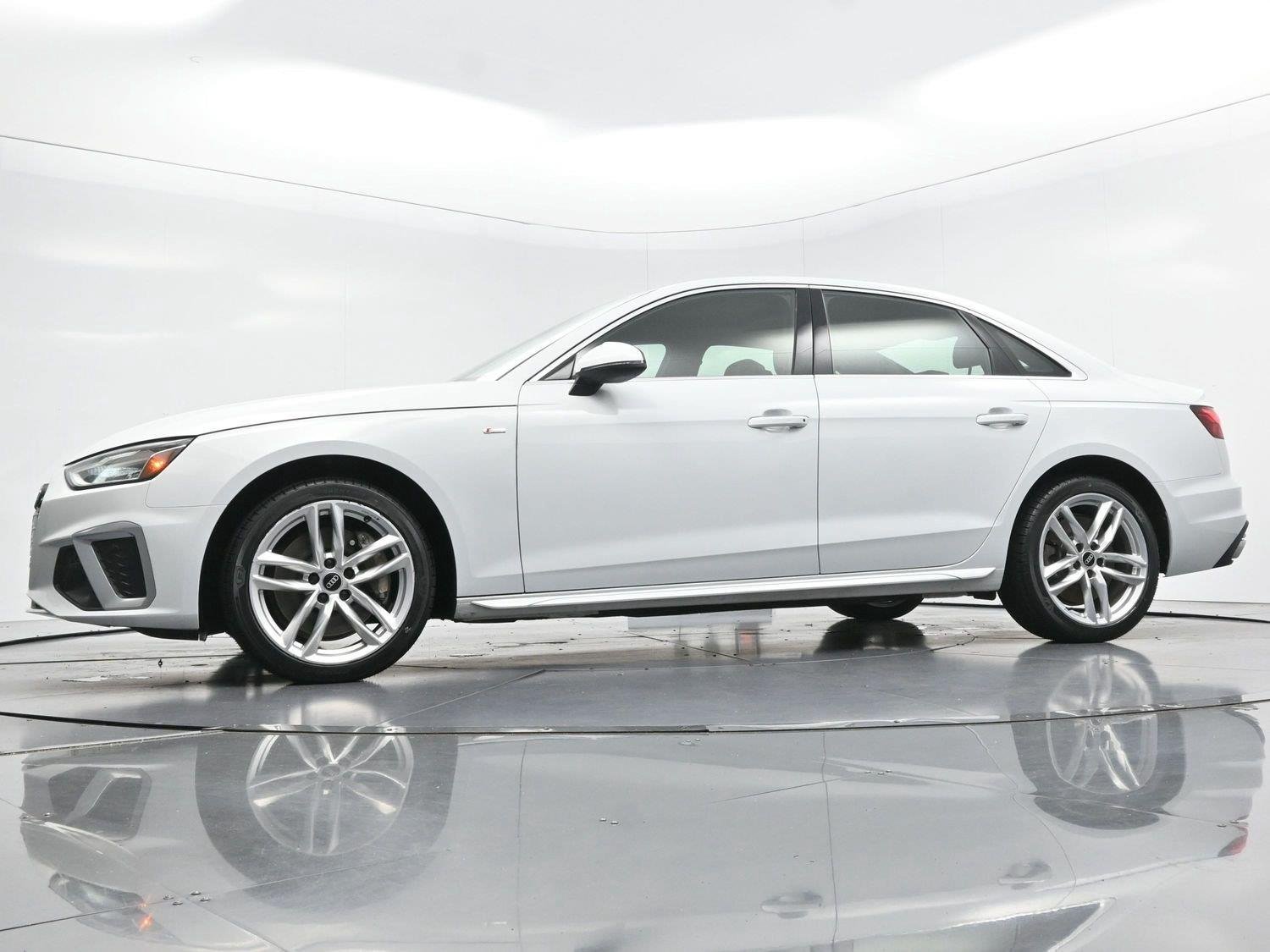 Used 2021 Glacier White Metallic Audi S line Premium image 45