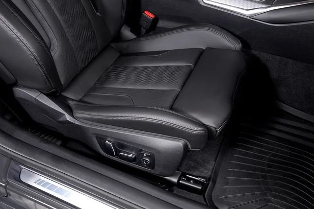 Used 2026 Dravit Grey Metallic BMW Competition image 54