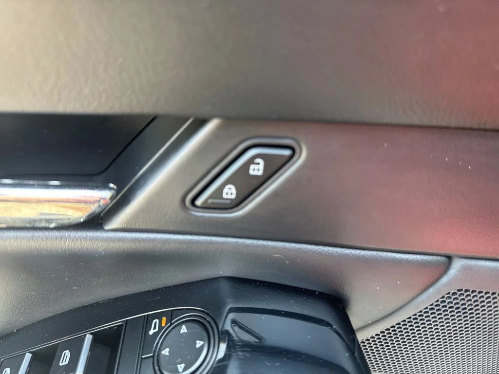Certified Used 2023 Gray Metallic Mazda 2.5 S Carbon Edition image 14