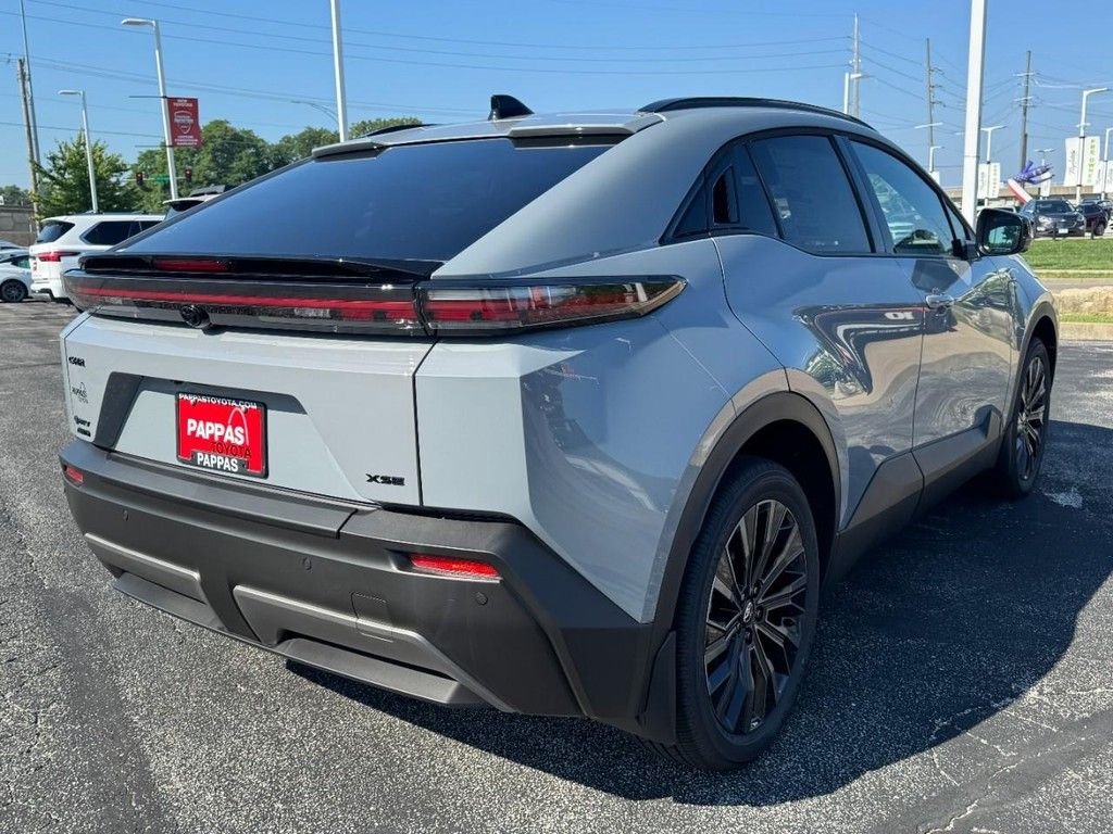 New 2026 Cement Toyota  XSE image 3