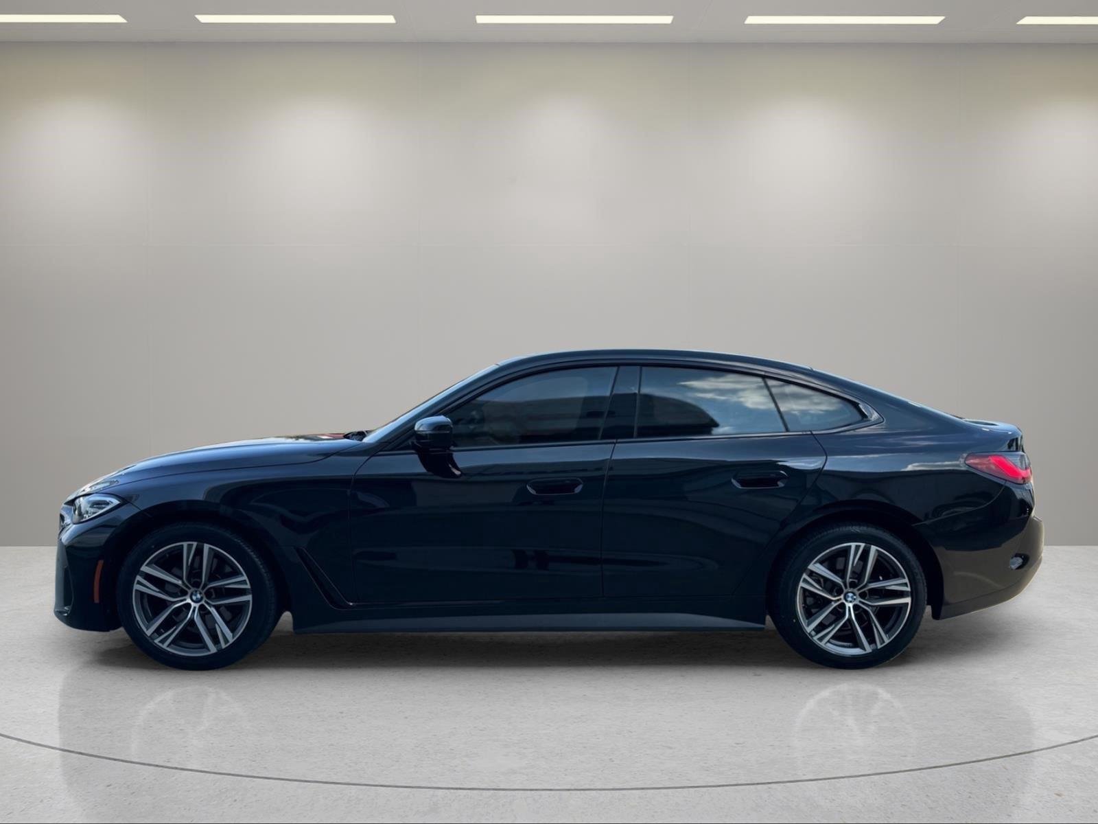 Used 2023 Jet Black BMW 430i image 2