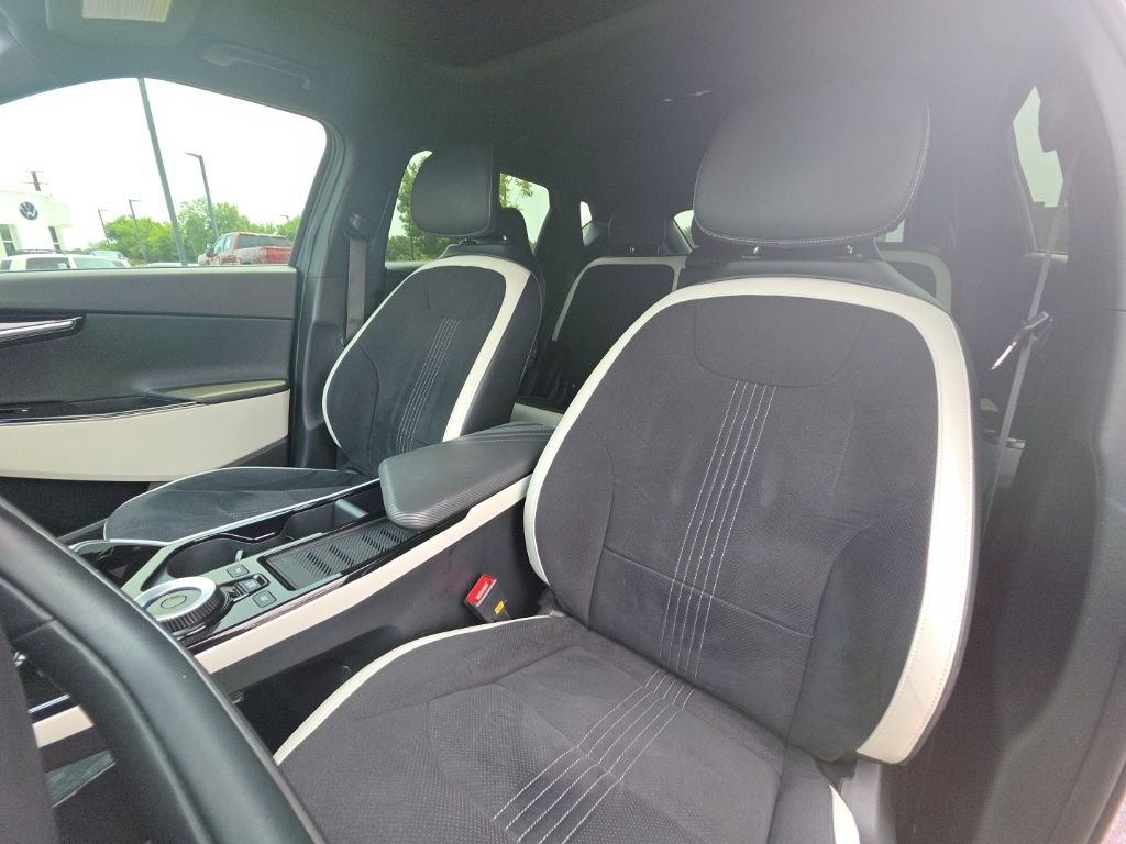 Used 2023 Blue Kia GT-Line image 11