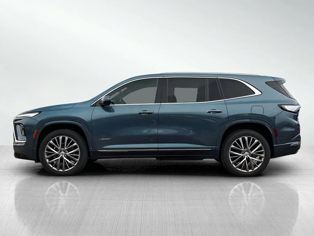 New 2026 Ocean Blue Metallic Buick Avenir image 3