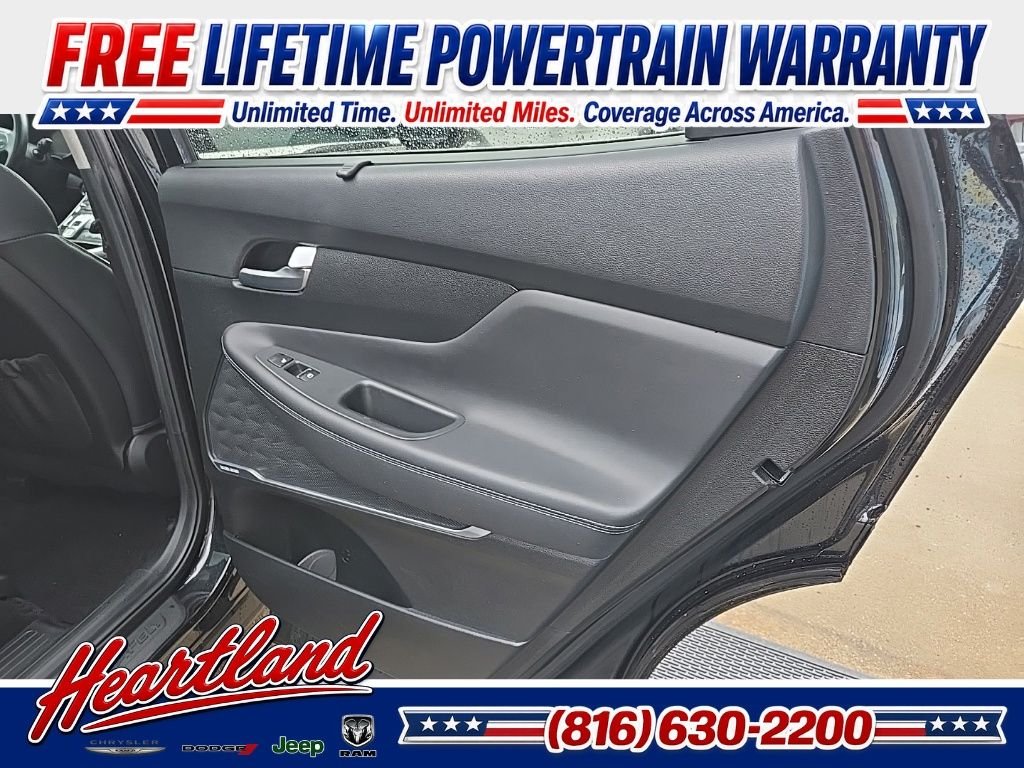 Used 2022 Black Hyundai Limited image 77